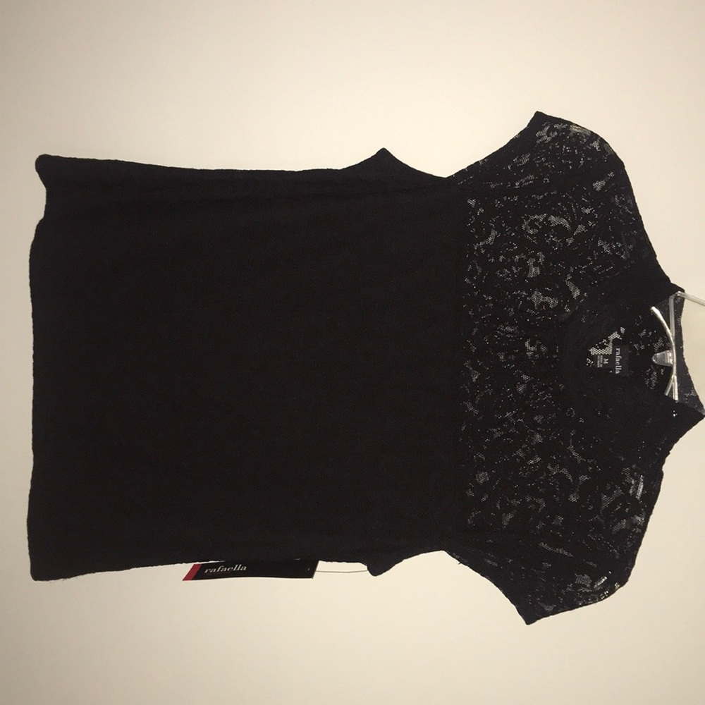 Black capped sleeve shirt Sz M